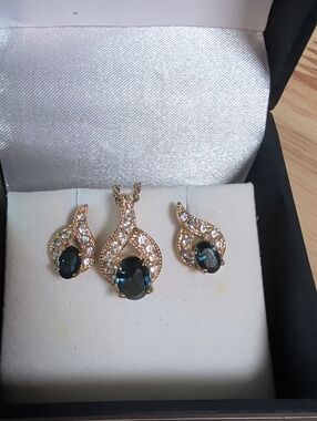 Vintage Roman Gold-Tone Blue Stone & Crystal Drop Earrings